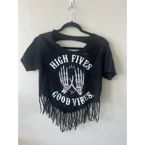 The Drive, High Fives Good Vibes Crop Tee, Fringe Halloween, Goth, Size Small - Picture 1 of 3